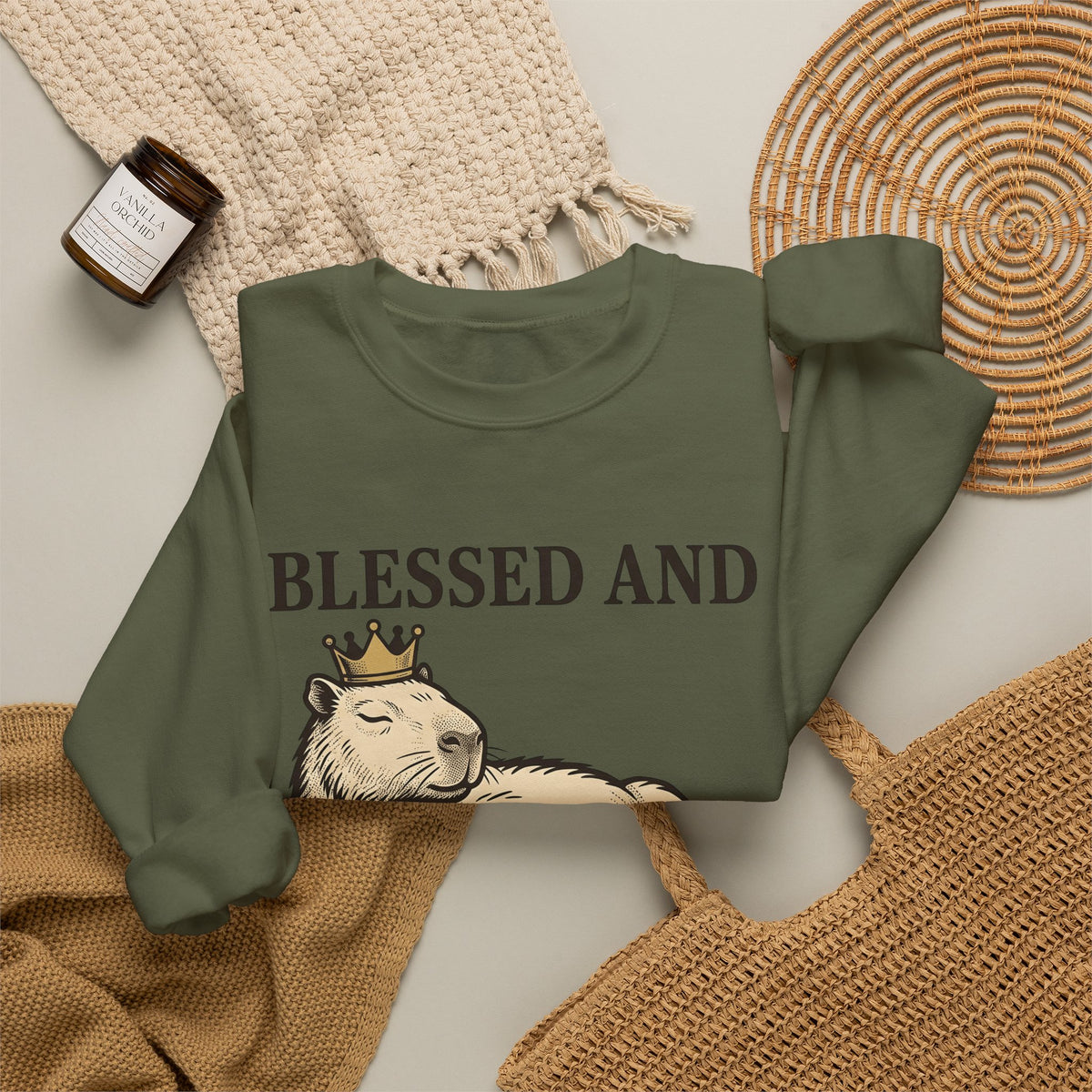 Capybara Crown Sweatshirt Capybara Comedy Gift Women Classic Sweatshirt Crown Sweatshirt Rodent Fan Retro Sweatshirt Humor Graphic Doodle Beast Sweatshirt
