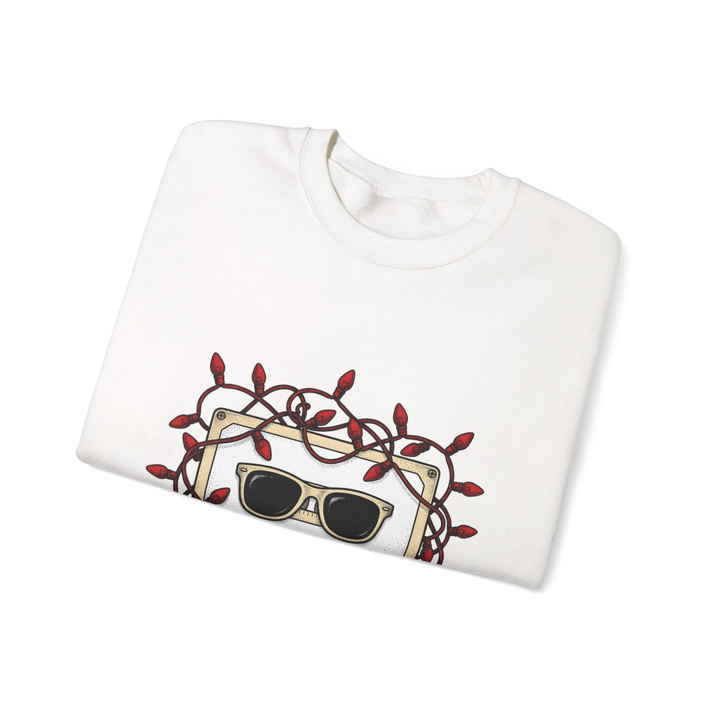 Cassette Tape Sweatshirt Christmas Music Gift Women Retro Sweatshirt Mixtape Sweatshirt Xmas Fan Retro Sweatshirt Melody Graphic Vintage Sunglasses Sweatshirt