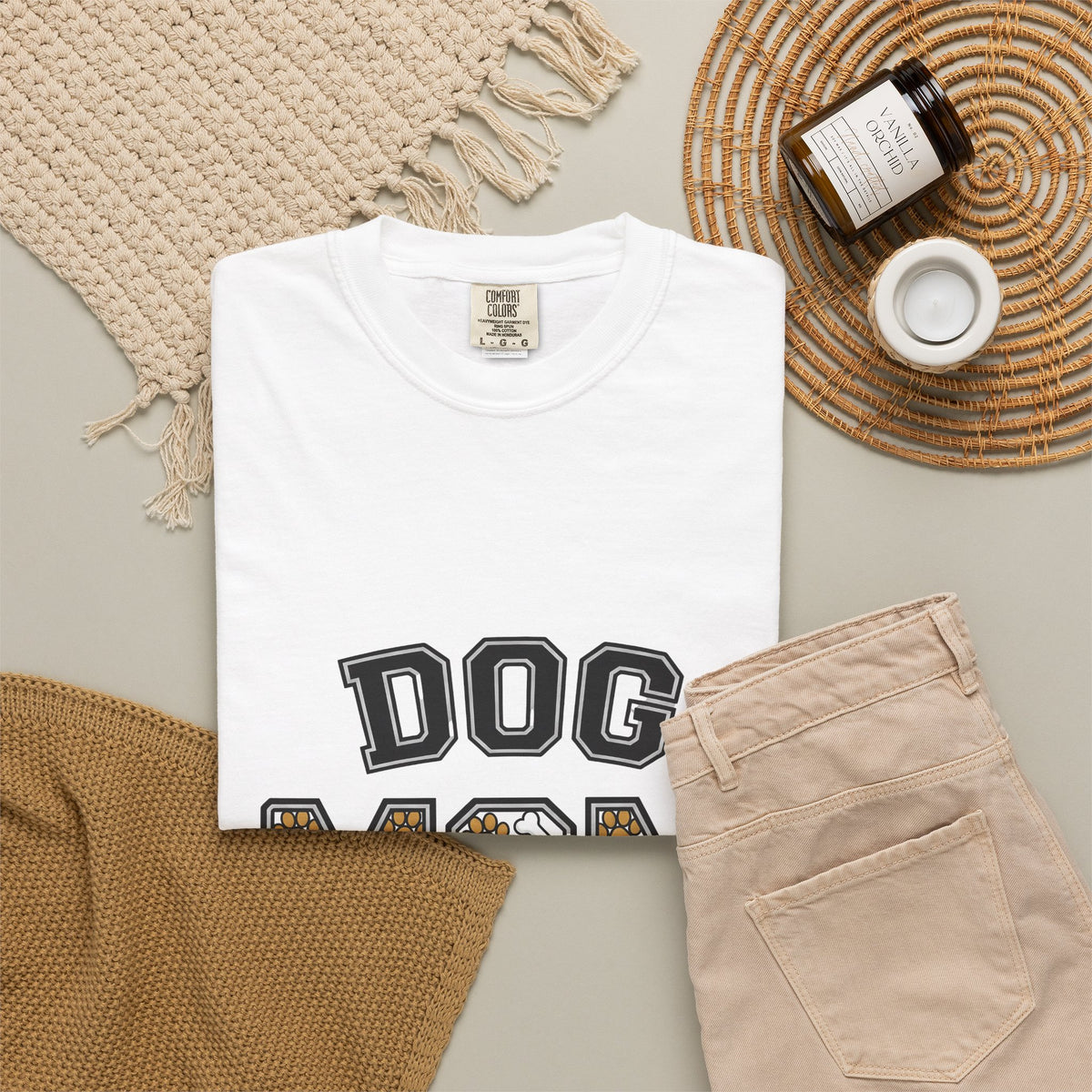 Dog Mom Illustration T-Shirt Dog Mom Dog Mom Companions Gift Women Eye-Catching T-Shirt Puppy T-Shirt Dog Mom Fan Canine Graphic Pet Design