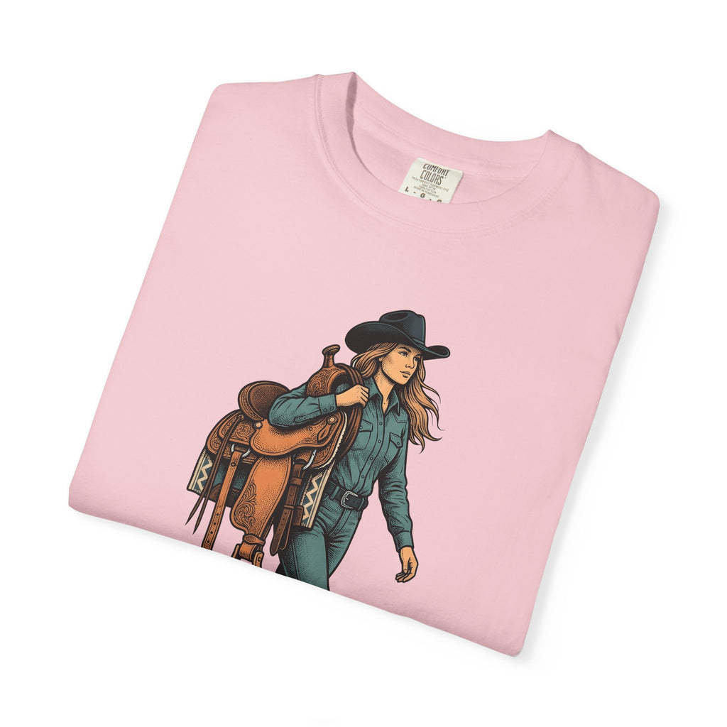 Cowgirl Saddle Cowgirl Western Gift Vintage Saddle Cowboy Fan Retro Rodeo Hand Drawn Cowboy T-Shirt