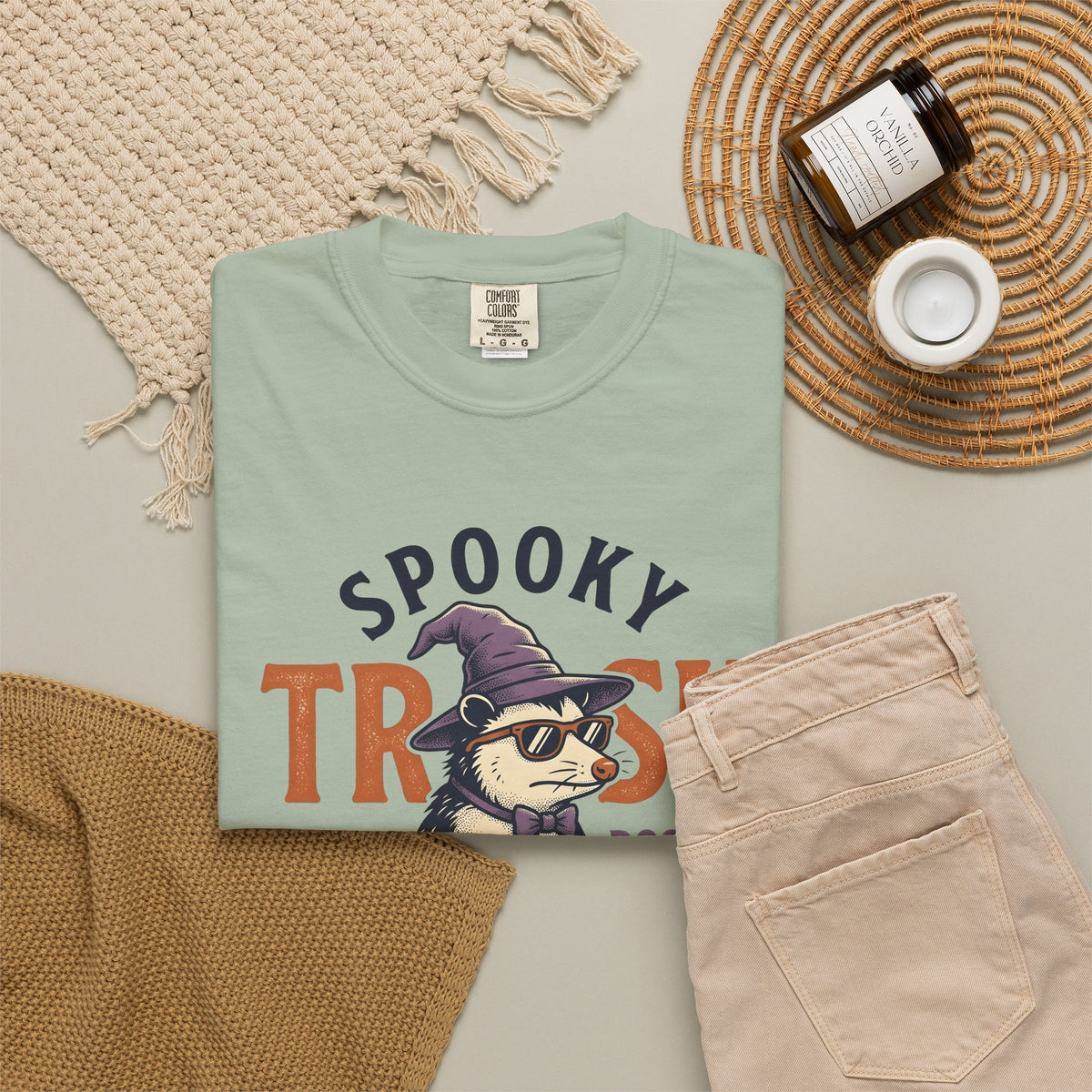 Possum Wizard Halloween Animal Gift Vintage Opossum Spooky Fan Retro Creature Hand Drawn T-Shirt