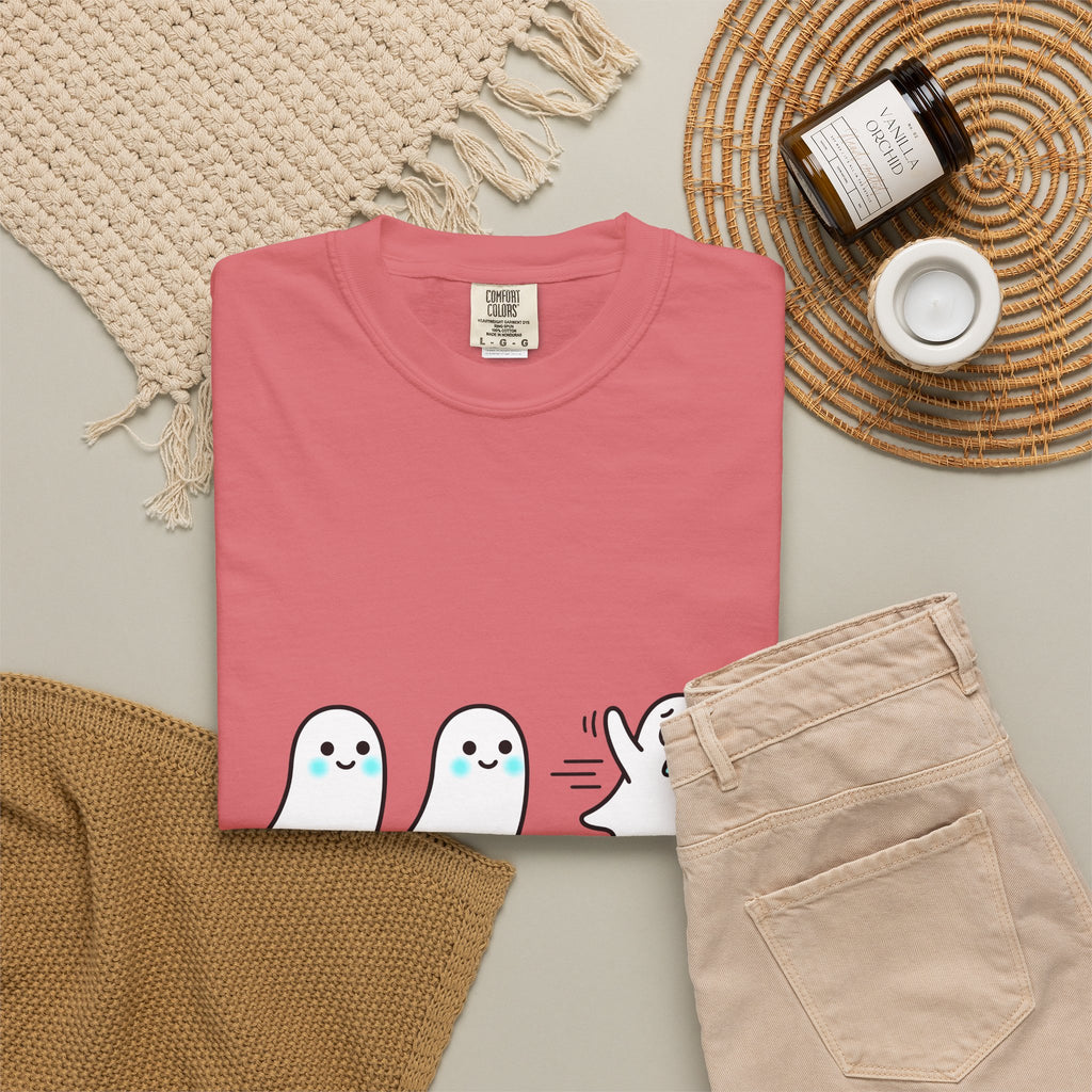 Sweet Ghost Pack T-Shirt Funny Halloween Party Gift Women Chibi T-Shirt Ghostly Spirits T-Shirt Humor Fan Cartoon T-Shirt Spooky Graphic Halloween