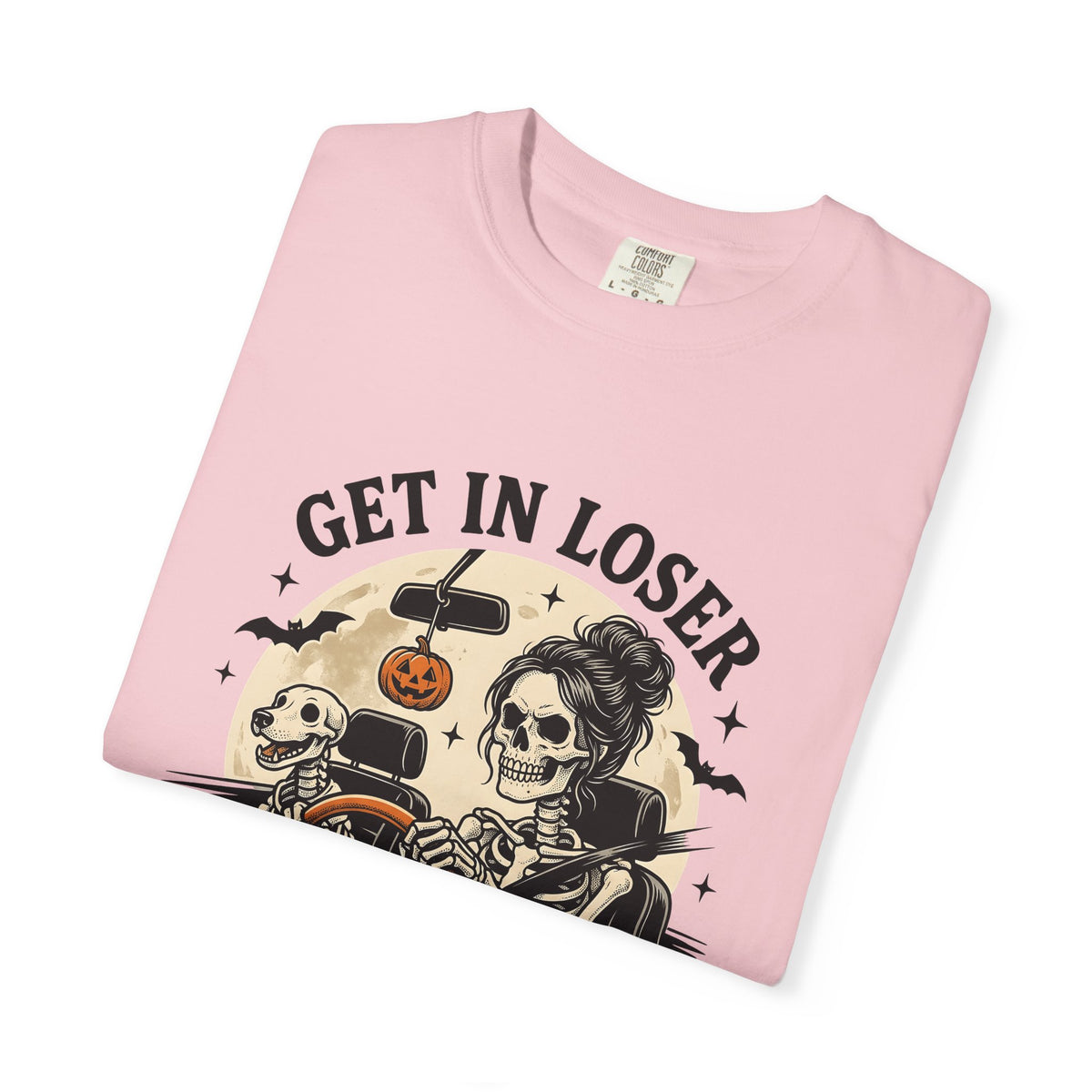 Skeleton Driver T-Shirt Halloween Spooky Gift Women Vintage T-Shirt Skeleton T-Shirt Horror Fan Retro T-Shirt Creepy Graphic Hand Drawn Bat T-Shirt