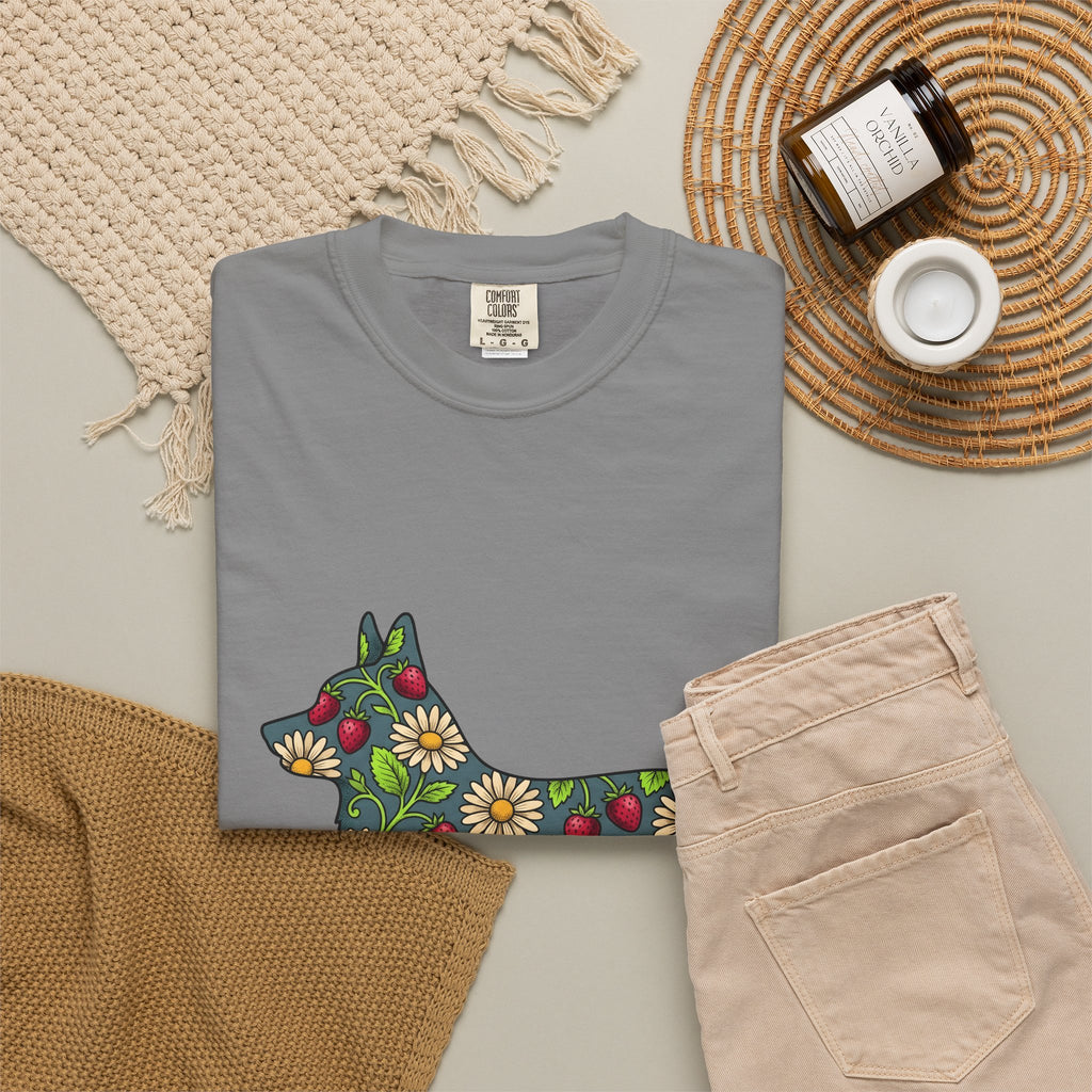 Corgi Blossom T-Shirt Dog Wildlife Gift Women Garden T-Shirt Puppy T-Shirt Dog Fan Animal Graphic Illustration T-Shirt Hand Drawn Fruit T-Shirt