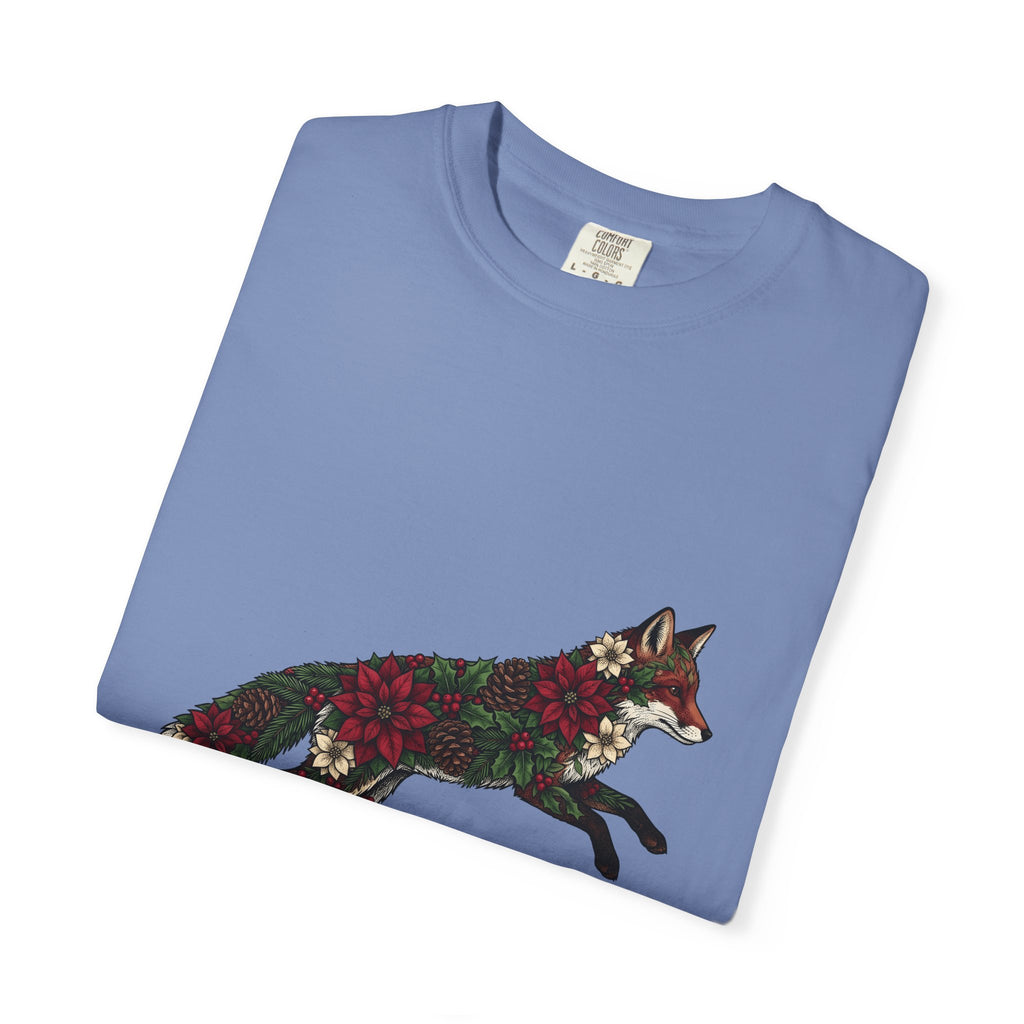 Fox Flower Holiday Winter Gift Floral Flower Christmas Fan Floral Snowflake Retro Pine Cone T-Shirt