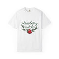 Strawberry Design T-Shirt Coffee/Desserts/Drinks Food Gift Women Floral T-Shirt Berry T-Shirt Dessert Fan Botanical T-Shirt Cuisine Graphic Retro