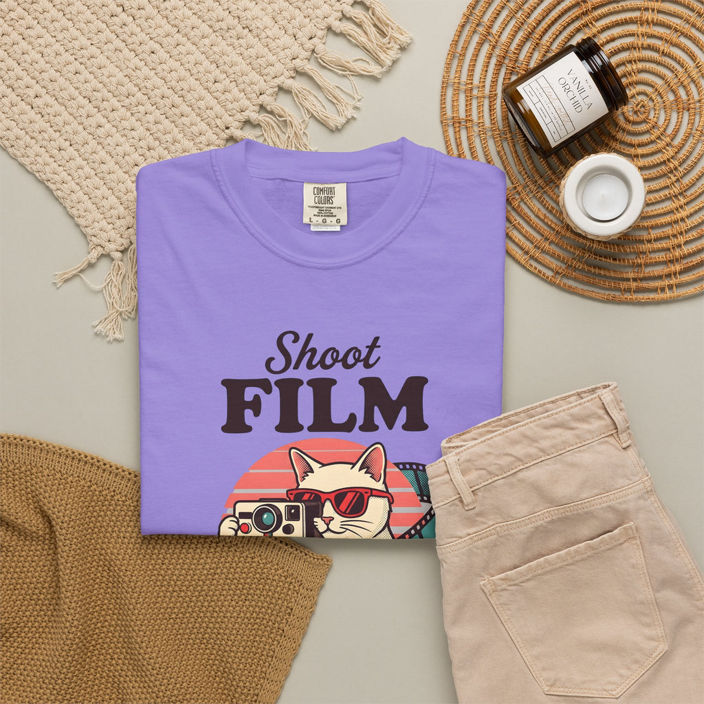 Kitten Camera T-Shirt Cat Photo Gift Women Antique T-Shirt Camera Obscura T-Shirt Cat Fan Faux Vintage T-Shirt Photography Graphic Old School Photo